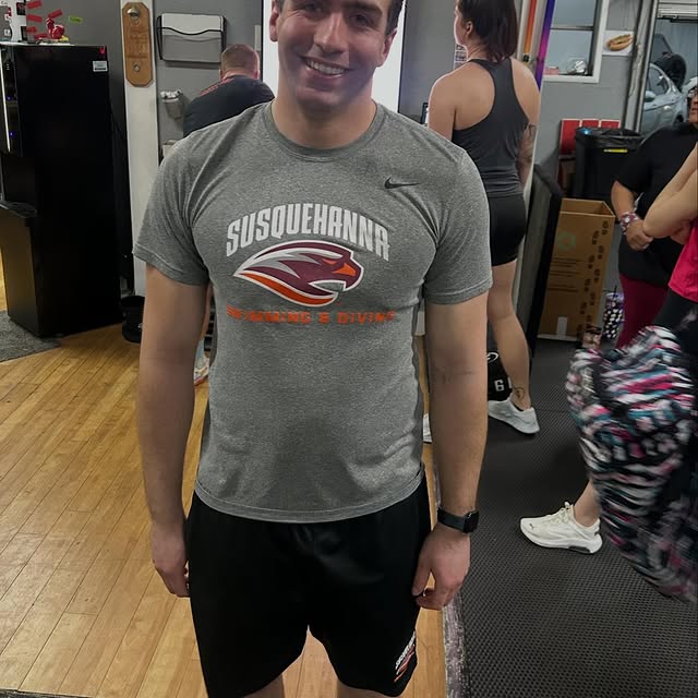 Started with smiles… ended with regrets 😂 26.1 had NO mercy and my legs haven’t forgiv…