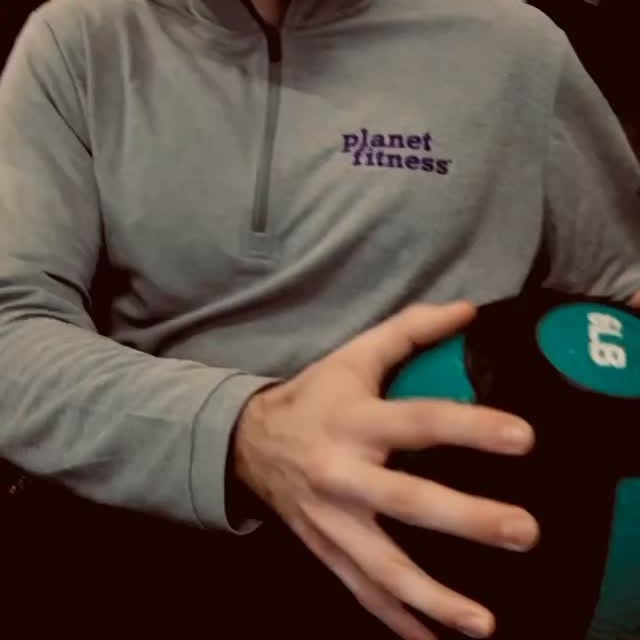 pov you’re locked in, training for the draft 🌎📈
@fernandomendoza #planetfitness
