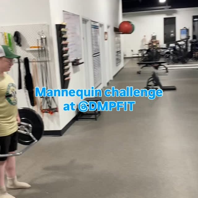 Maybe had too much fun with the #mannequinchallenge during Sports Performance at @dmpfit