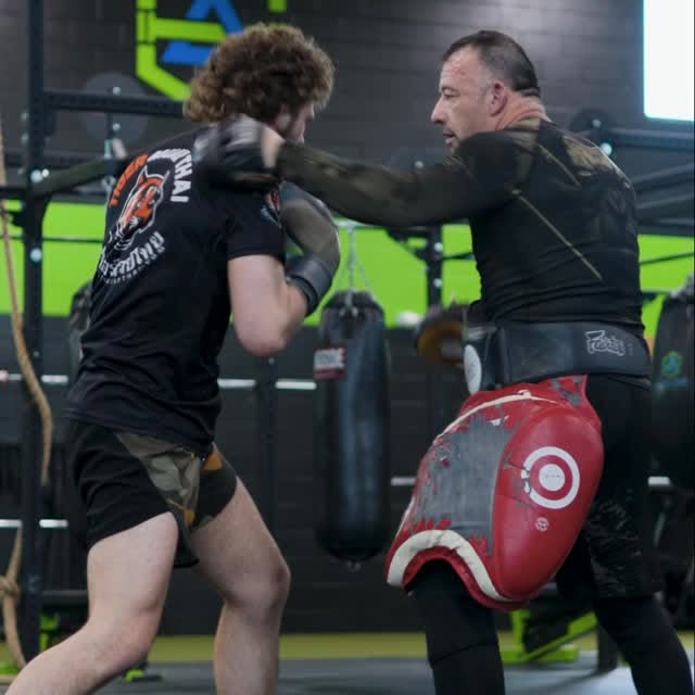 Clean & Effective Pad Work!

Sean Wakefield and Nate Libby, putting in the work with sh…
