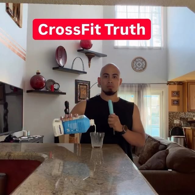 🤔 My Honest @crossfitanaheim_1 experience 

🏋️ only recently started taking my fitnes…