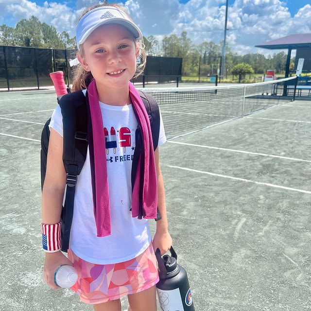 ROAR Athlete Ella, wrapped up a (short but STRONG) week at the @USTA National Campus Ju…