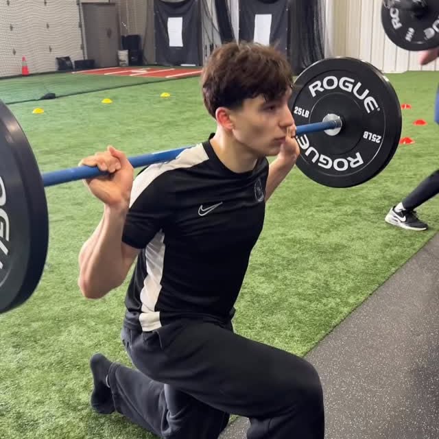 Moving weight this offseason💥

Stronger, faster, better. Built at REBUILT Performance.…