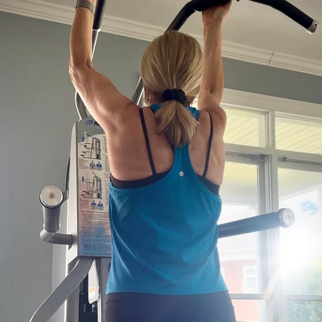 ⭐️ The person behind the muscle ⭐️ 
This isn’t someone who is “still in their 30s”
This…