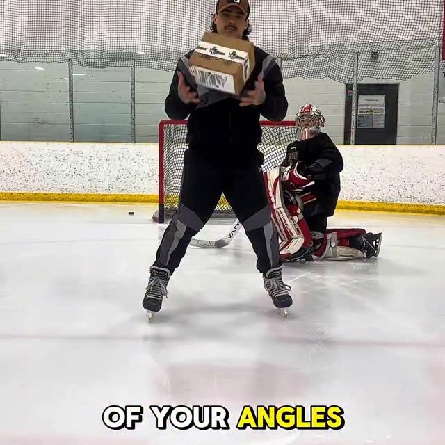@easycrease
@easycrease
@easycrease

#hockey #icehockey #hockeygoalie #hockeyplayer #ho…