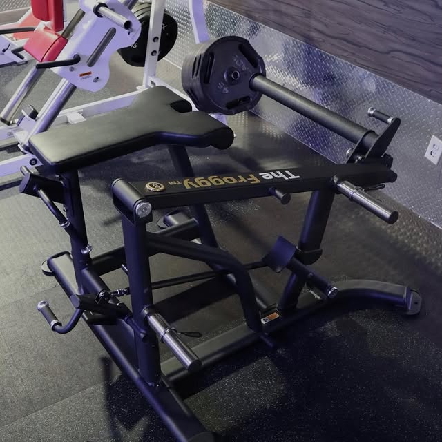 📍Glassboro & Hamilton📍

New Glute machine in by the @theabscompany called The Froggy.…