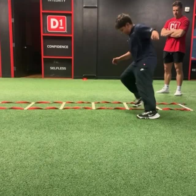 Quick feet make for fast movements!🏃‍♂️‍➡️👟

When your athlete learns how to make qui…