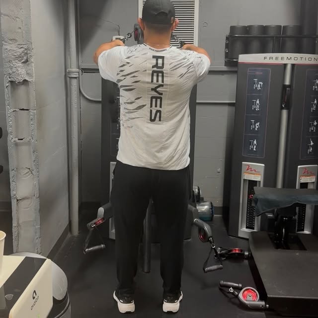 Always a pleasure to have @domreyes24 in town training with his good friend Coach Jorda…