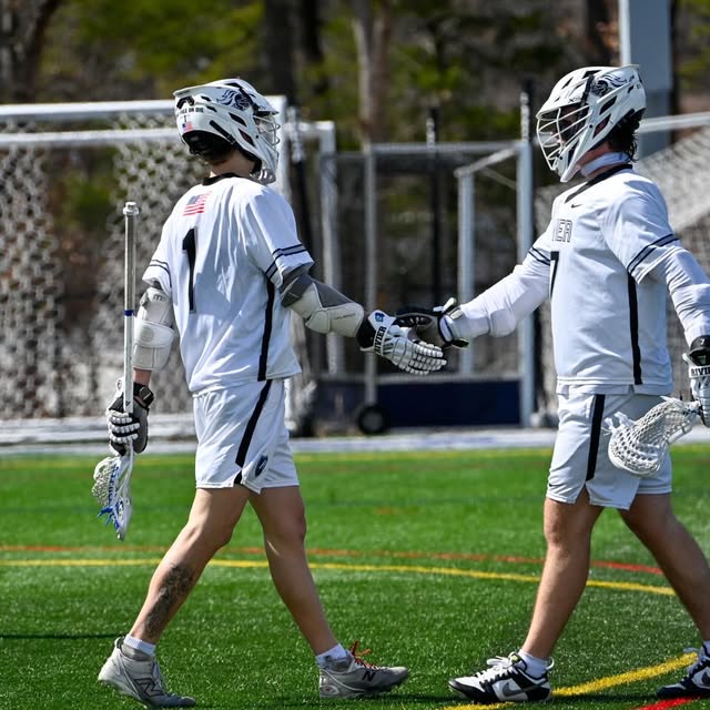 Lucky number 7️⃣ 🍀

@riviermlax soared past Albertus Magnus, 21-2, with eight differen…