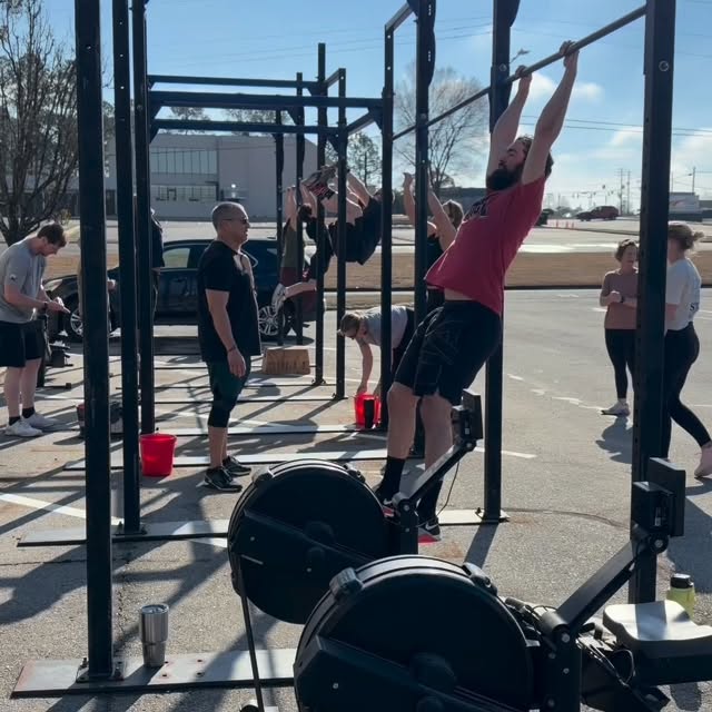 Spring’s coming. ☀️
Excuses aren’t.
Let’s get it dialed in. 💪🔥