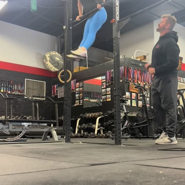 Help us congratulate @jeri_coker on her very first muscle-up!!! 👏🎉💪

At 46 years you…