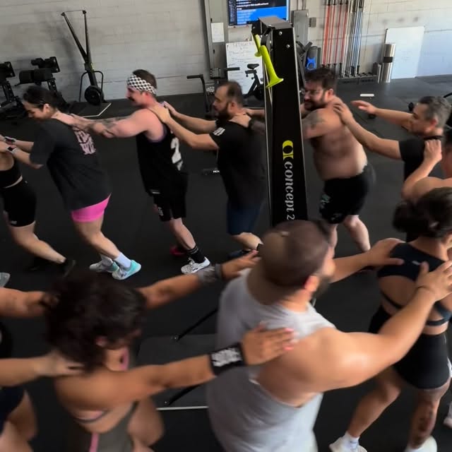 Sunday workouts but make it a party. 🎉