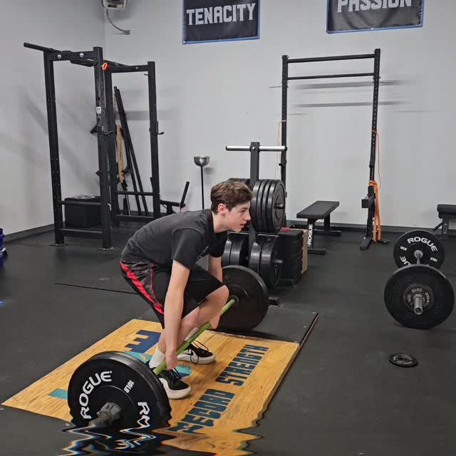 Strength Lab loves to clean! The clean is one of the most powerful movements we teach o…