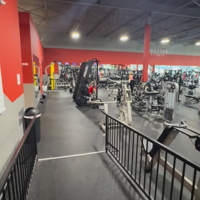 Train hard. Fuel right. Look good doing it. 🔥
Equipment, apparel, supplements, and tan…