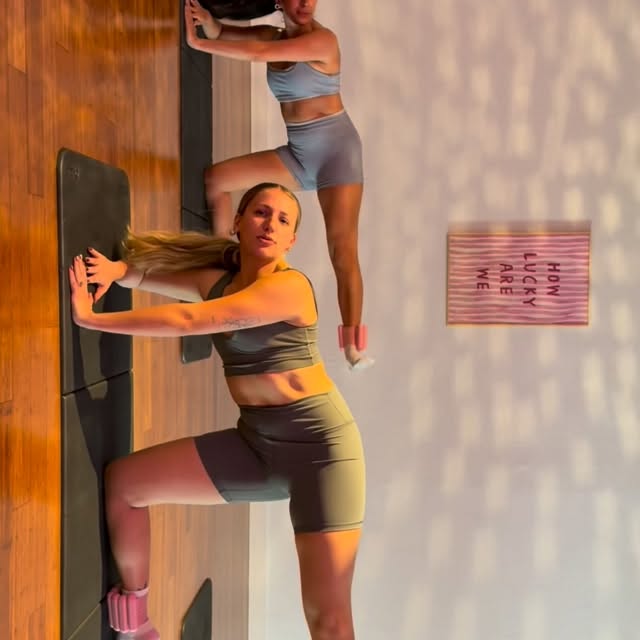 If you have ever taken class, you KNOOOOWWW we take our torso rotational work seriously 😤