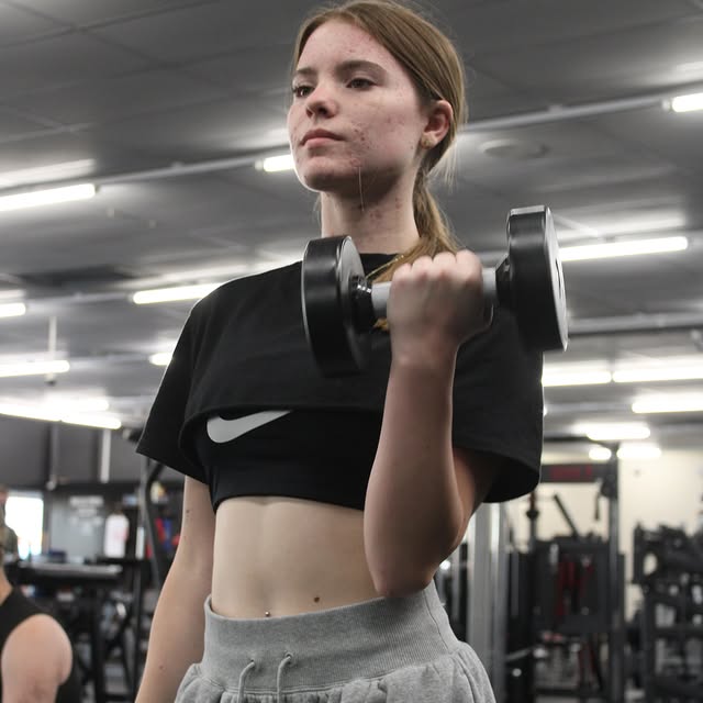“Monday sets the tone for the week- make it count! 💪 Start strong with us at Endless F…