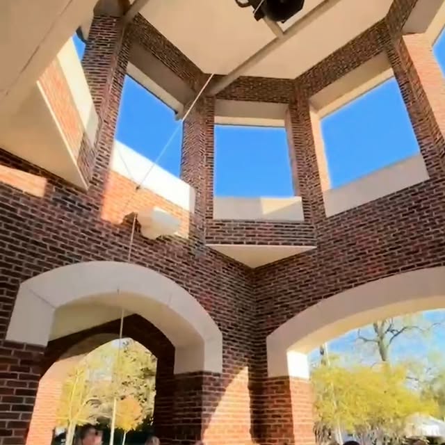 Check out the Mezz! 🏋️‍♀️

One of the two workout spaces available to students on camp…