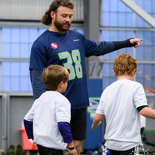 Over the weekend, we hosted a flag football clinic with @ymcaseattle and Seahawks fullb…