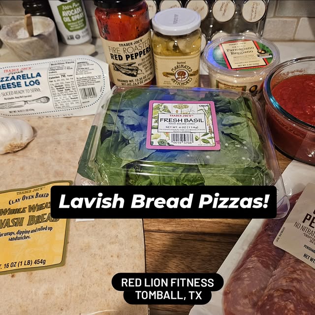 Tonight these NY/NJ natives were craving pizza. Homemade sauce, a pizza stone, and a fe…