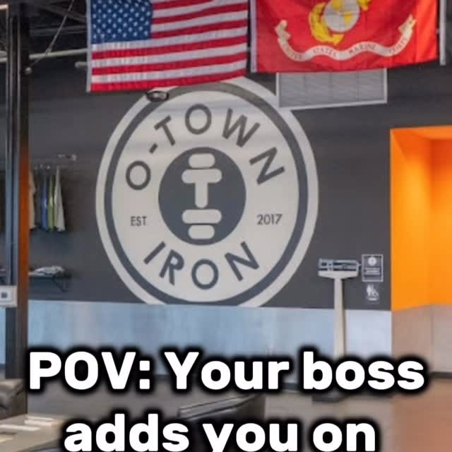 When the boss adds you on social media😆

#otowniron #gymreel #fitness