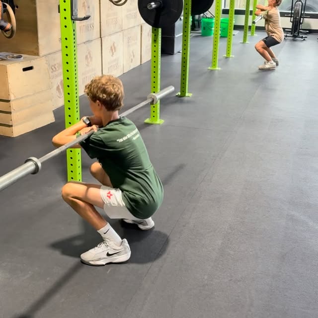 Building strength and confidence one rep at a time 💪🔥 #FutureAthlete #Strengthtrainin…