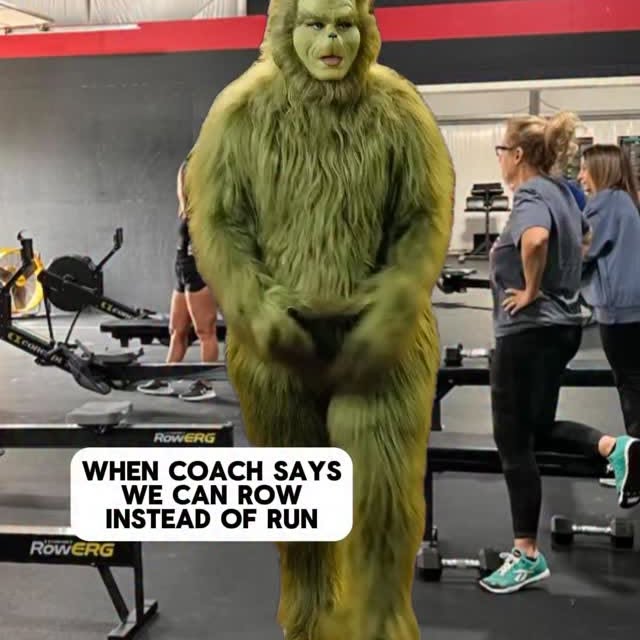 Coach must be feeling the Christmas spirit 🤣 

#functionalfitness #bootcamp #fitness #…