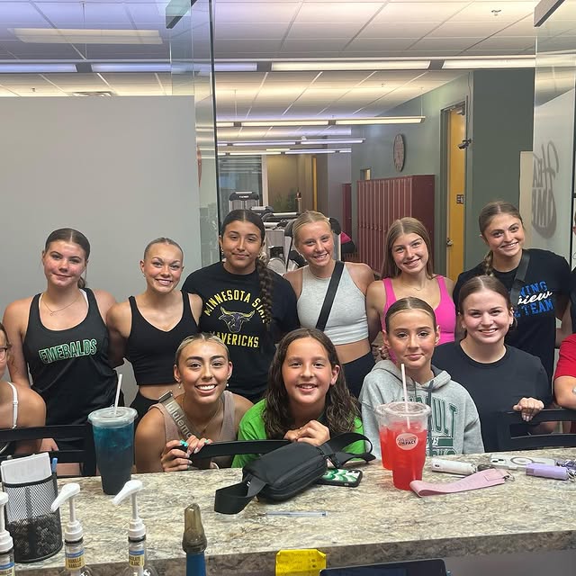 These amazing Athletes stopped in for some healthy shakes and energy. Was great to see …