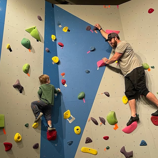 Come out & climb with us anytime 😊 Just make an appointment ♥️ 🧗🏼‍♂️