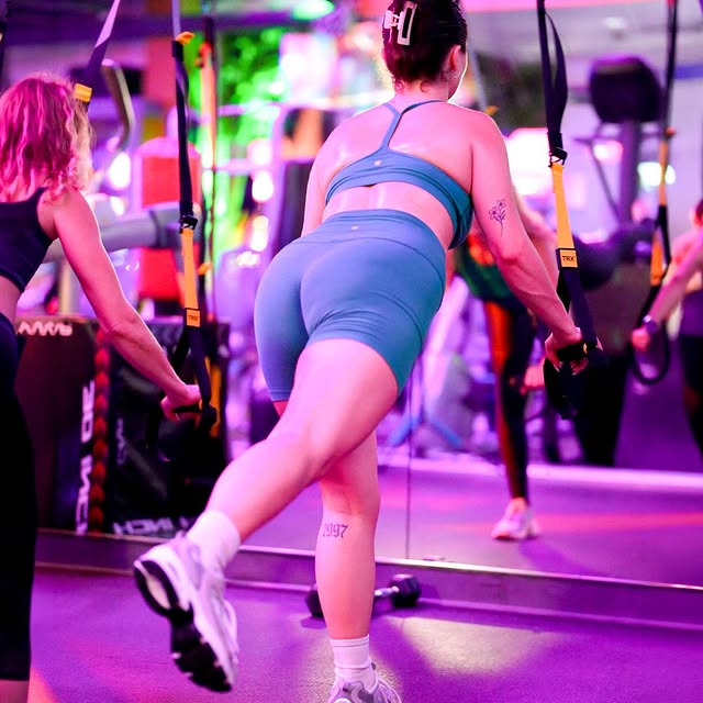 Strength that comes from control.

Functional training challenges balance, coordination…