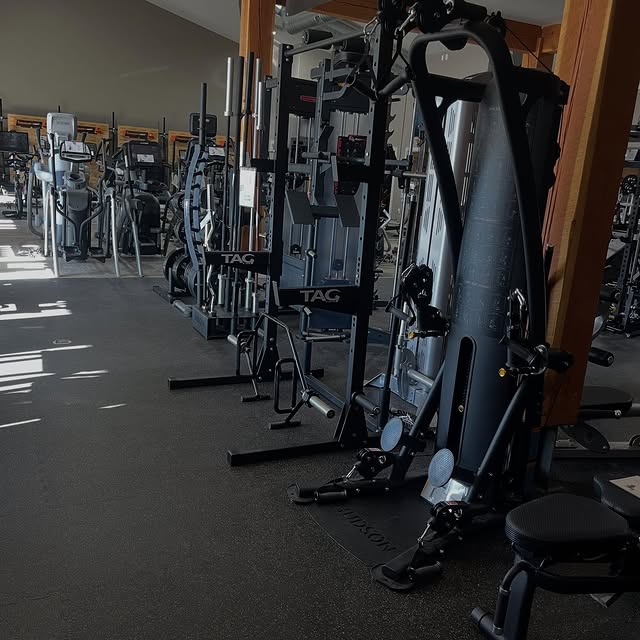☃️Winter is coming❄️

Come check out our all-in-one home gym setups and cardio options!…