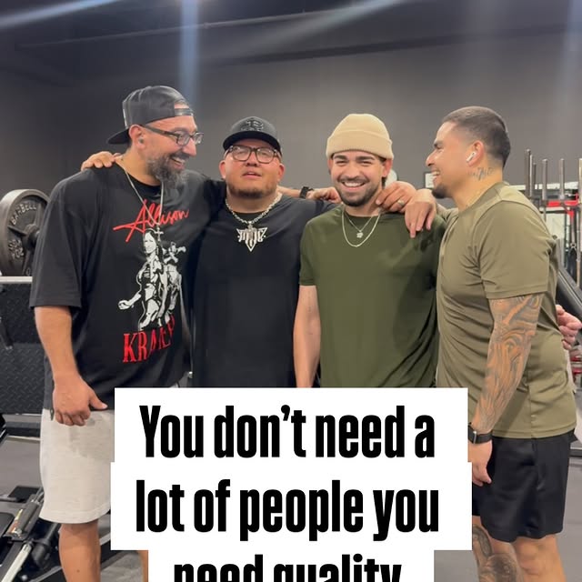 Somos los que somos y estamos los que estamos - quality over quantity 🔥

Hang around p…