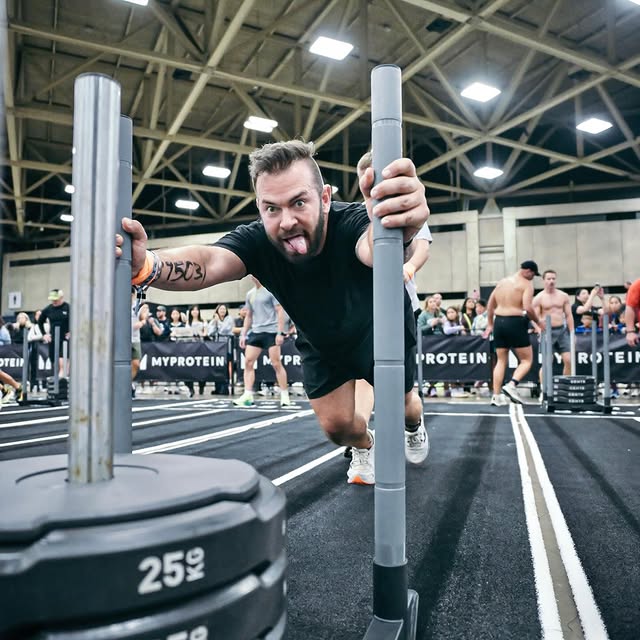 Hyrox Dallas ✅ 

Amazing race, people, and trip. 10/10