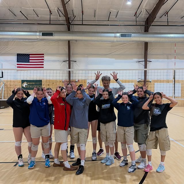 17s dressing up as Coach Hong! 🤩🤩