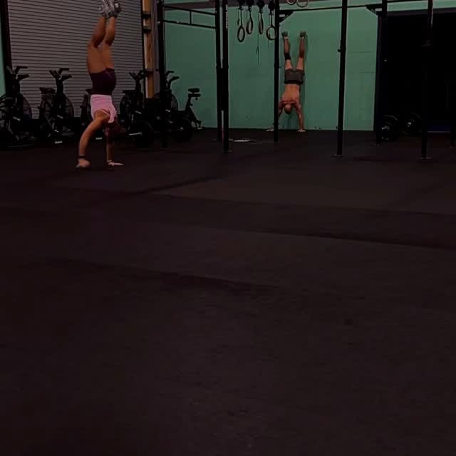 LAST FNL & it’s CFAD’s 6th Birthday! 
Being a dish, sell your soul to thrusters and sta…