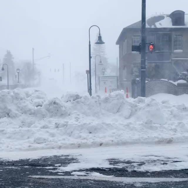 A morning on Front Street...and some BIG gratitude 🙌

When it comes to snow removal, o…