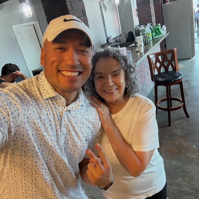 Lolita perdio Un kilo. Let’s gooooo