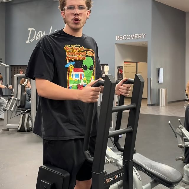 Don’t let the new machines scare you. The glute gains from @bootybuilder are universal.…