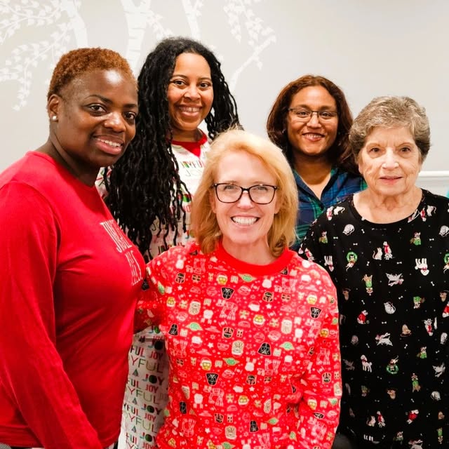 Saturday is Pajama Party Pilates Day -- the last day of our Moxie Spirit Week!

Roll ou…