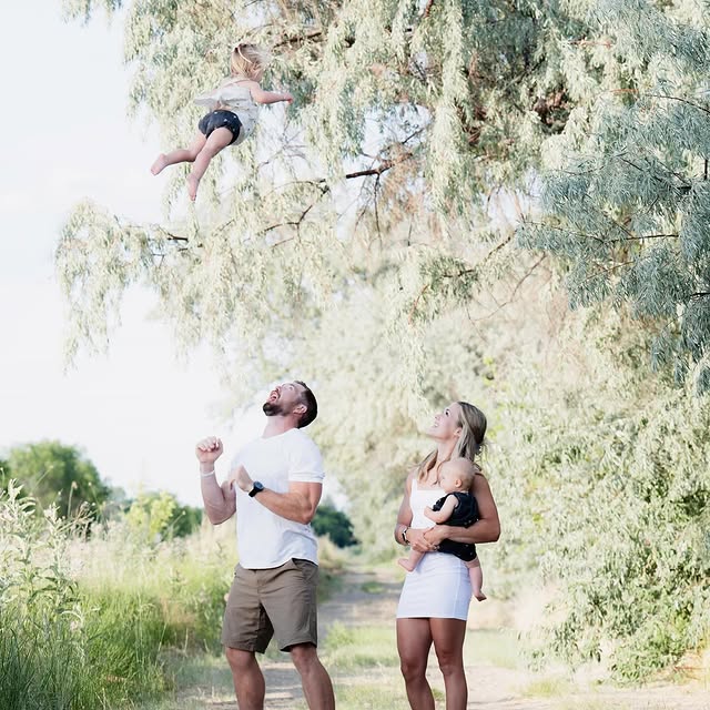 I am the luckiest man alive ❤️. Thank you for these amazing photos @johnangeloodonnell