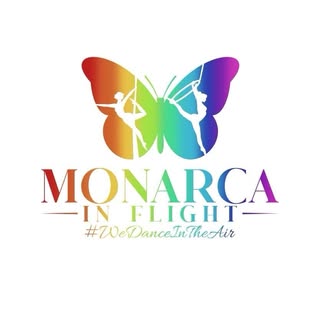 Monarca In Flight